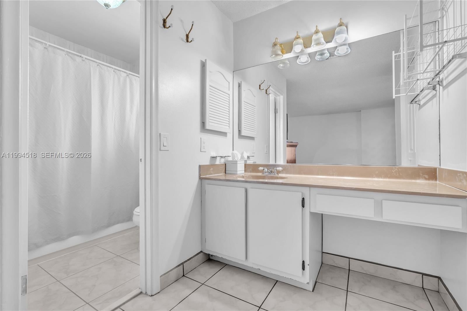 Real estate property located at 1321 124th Ct #18-A, Miami-dade, Villa Venezia Condo Ph Vi, Miami, FL