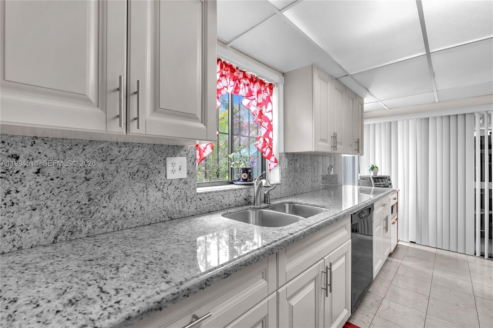 Real estate property located at 1321 124th Ct #18-A, Miami-dade, Villa Venezia Condo Ph Vi, Miami, FL