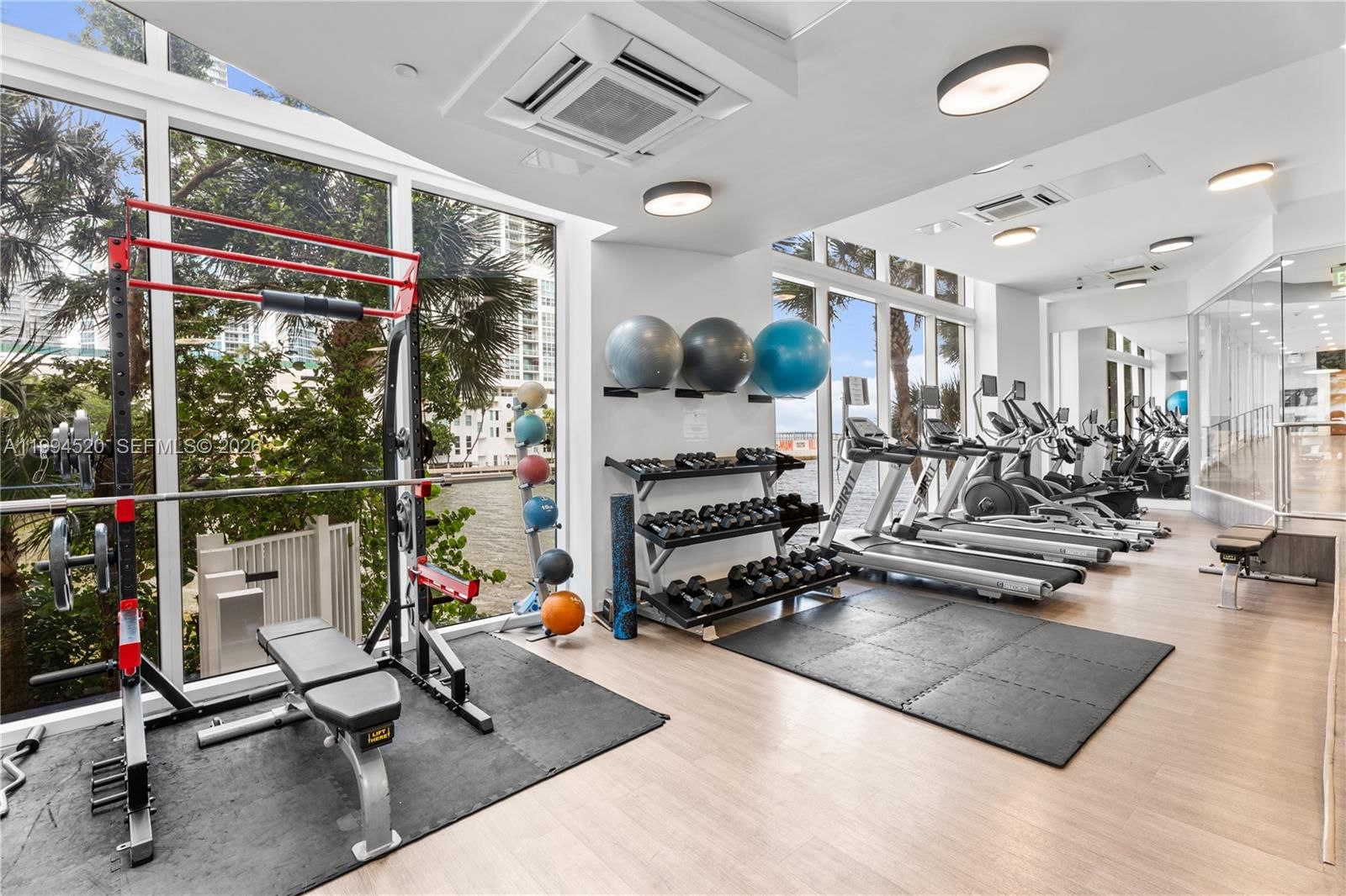 Real estate property located at 601 27th St #1202, Miami-dade, The Crimson Condo, Miami, FL