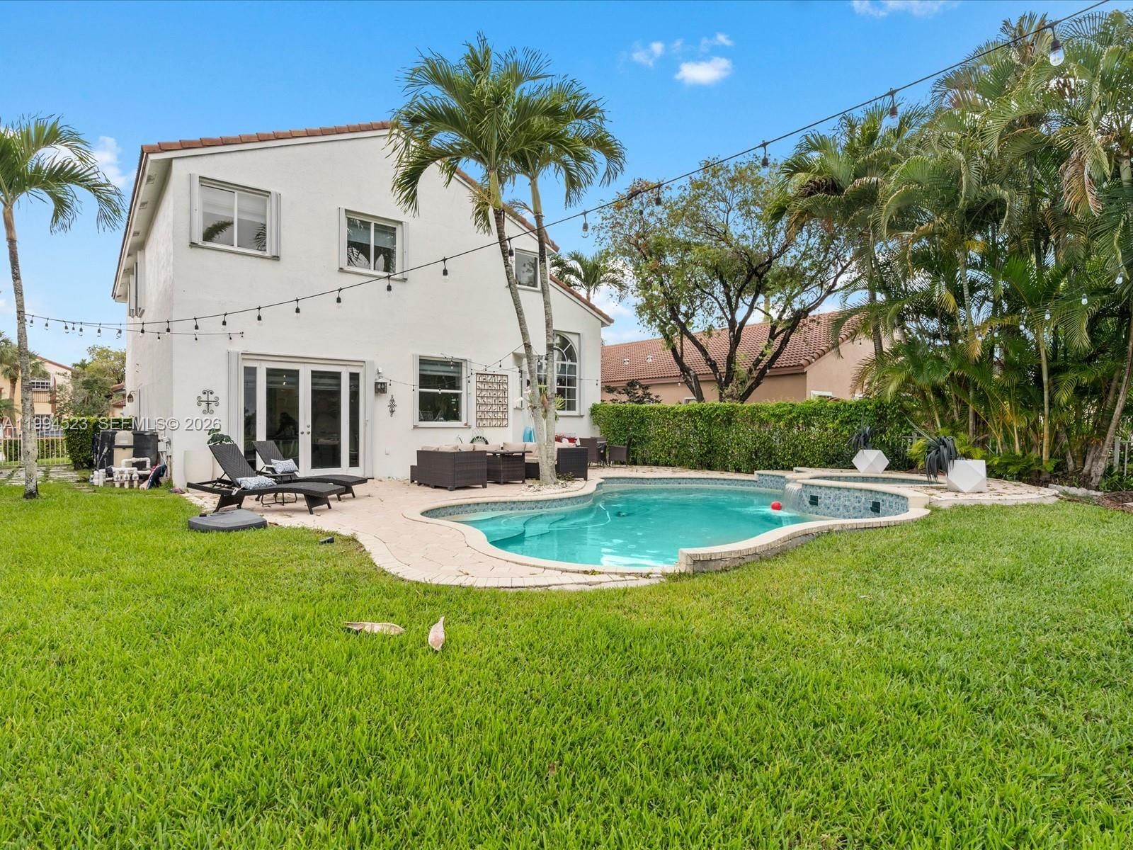 Real estate property located at 1607 157th Ave, Broward, Hollywood Lakes Country C, Pembroke Pines, FL