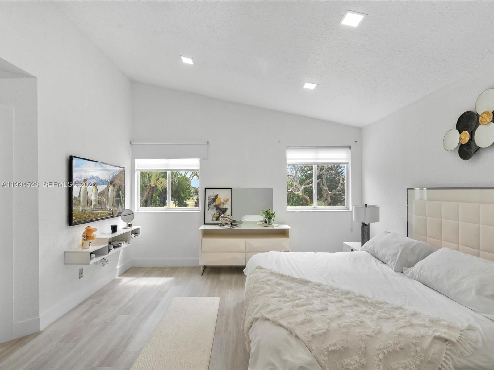 Real estate property located at 1607 157th Ave, Broward, Hollywood Lakes Country C, Pembroke Pines, FL