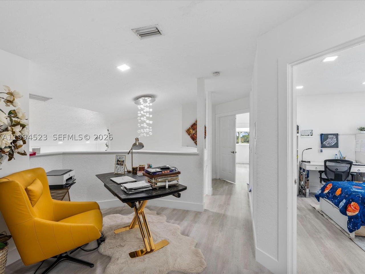 Real estate property located at 1607 157th Ave, Broward, Hollywood Lakes Country C, Pembroke Pines, FL