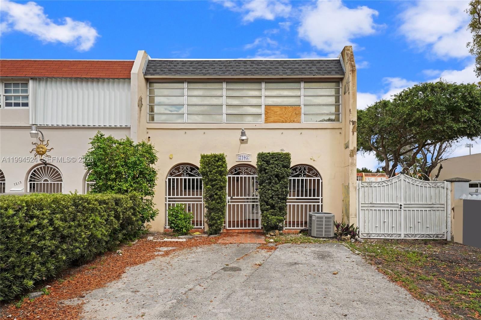 Real estate property located at 7205 2nd Ln, Miami-dade, First Addn To Palm Spring, Hialeah, FL