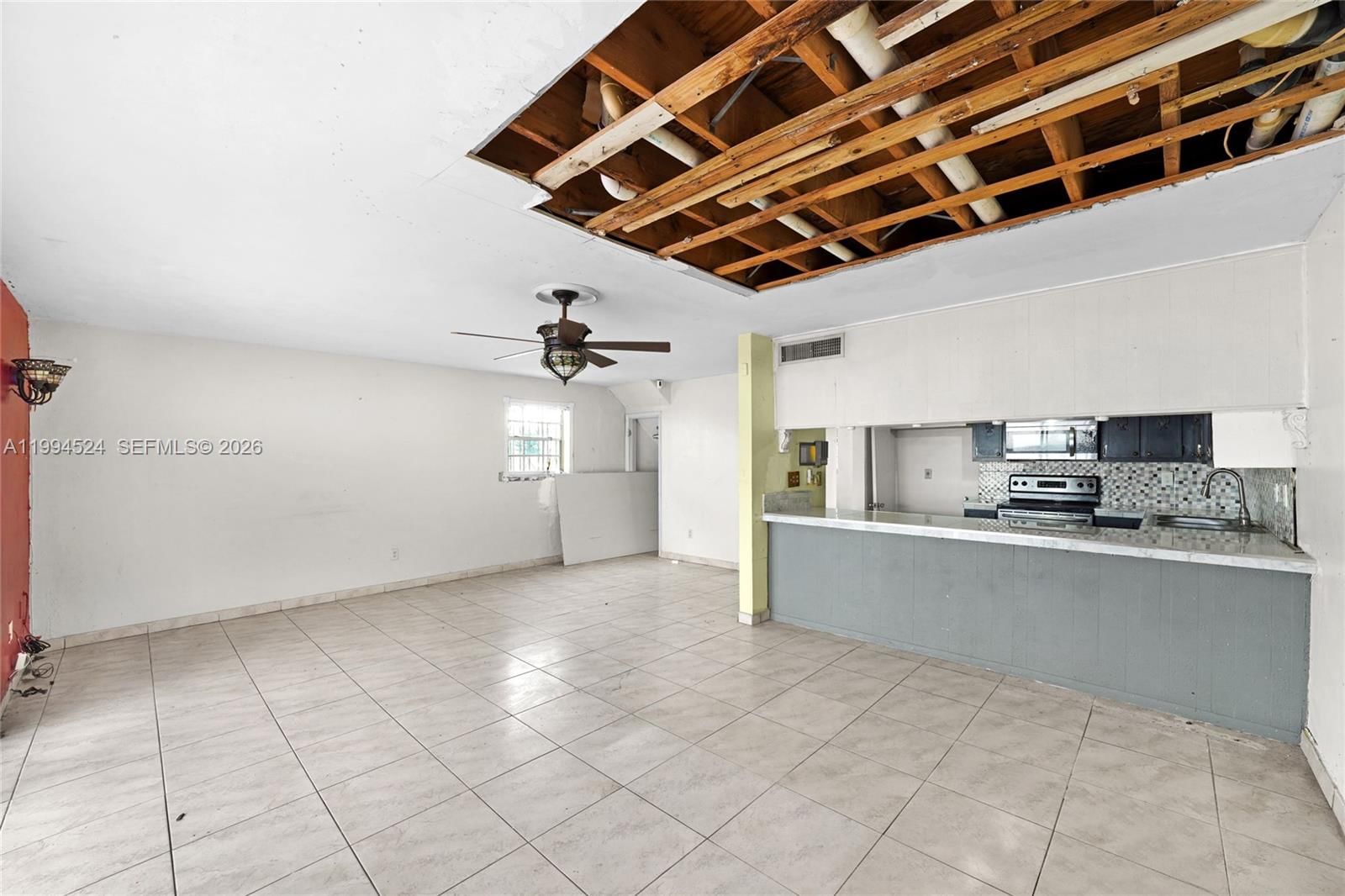 Real estate property located at 7205 2nd Ln, Miami-dade, First Addn To Palm Spring, Hialeah, FL