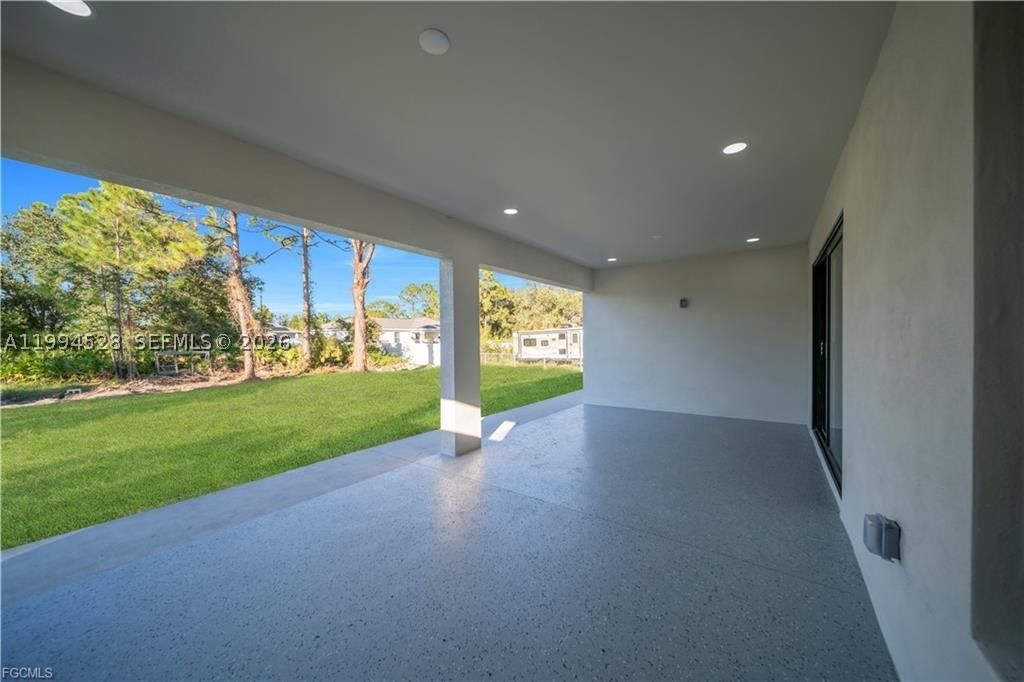 Real estate property located at 2806 Vera Ave S, Lee, Lehigh Acres, Lehigh Acres, FL