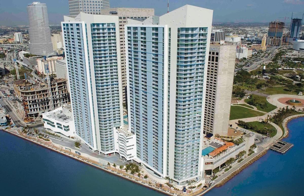 Real estate property located at 325 Biscayne Blvd #3314, Miami-dade, One Miami West Condo, Miami, FL