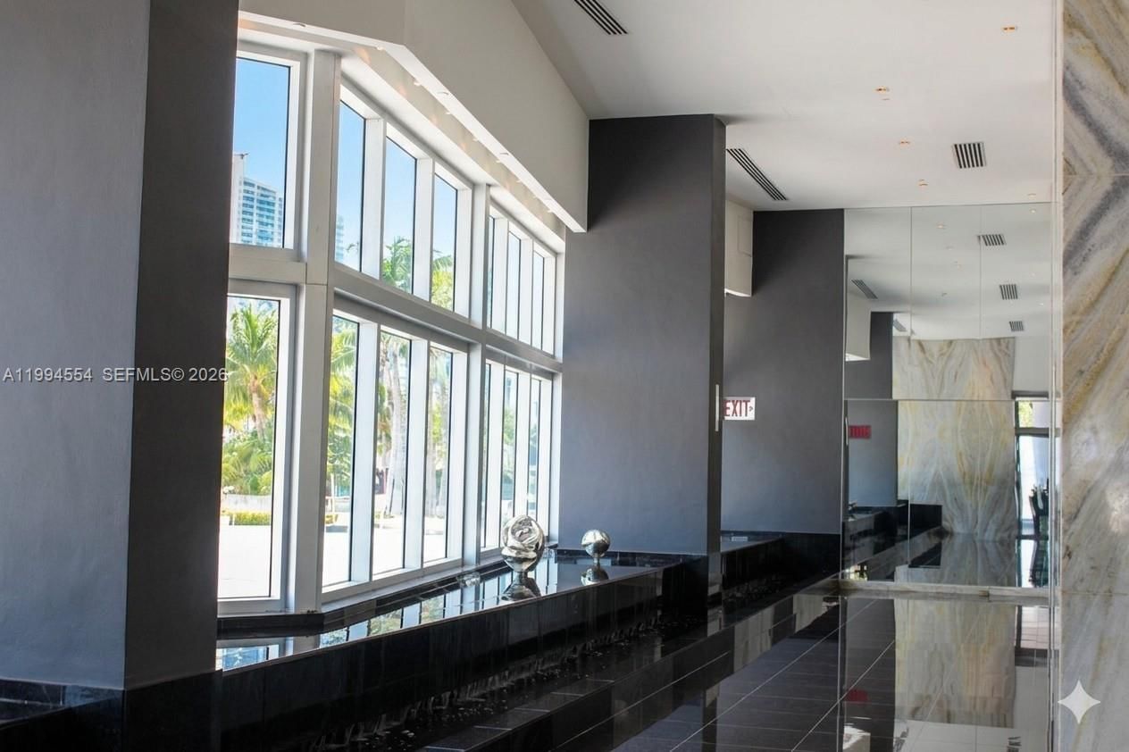 Real estate property located at 325 Biscayne Blvd #3314, Miami-dade, One Miami West Condo, Miami, FL