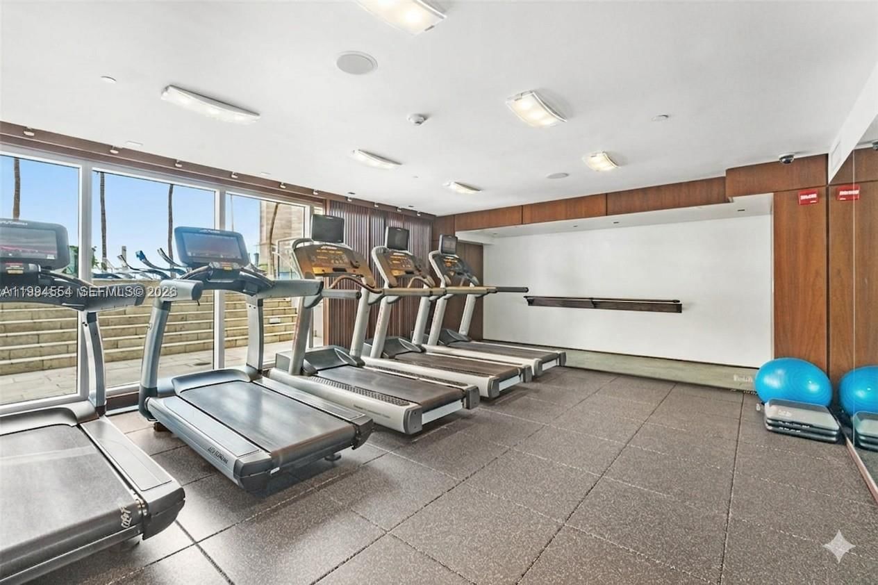 Real estate property located at 325 Biscayne Blvd #3314, Miami-dade, One Miami West Condo, Miami, FL