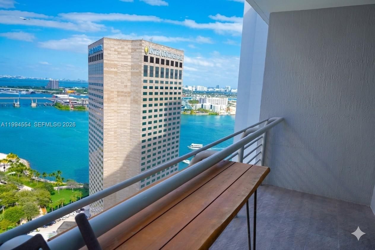 Real estate property located at 325 Biscayne Blvd #3314, Miami-dade, One Miami West Condo, Miami, FL