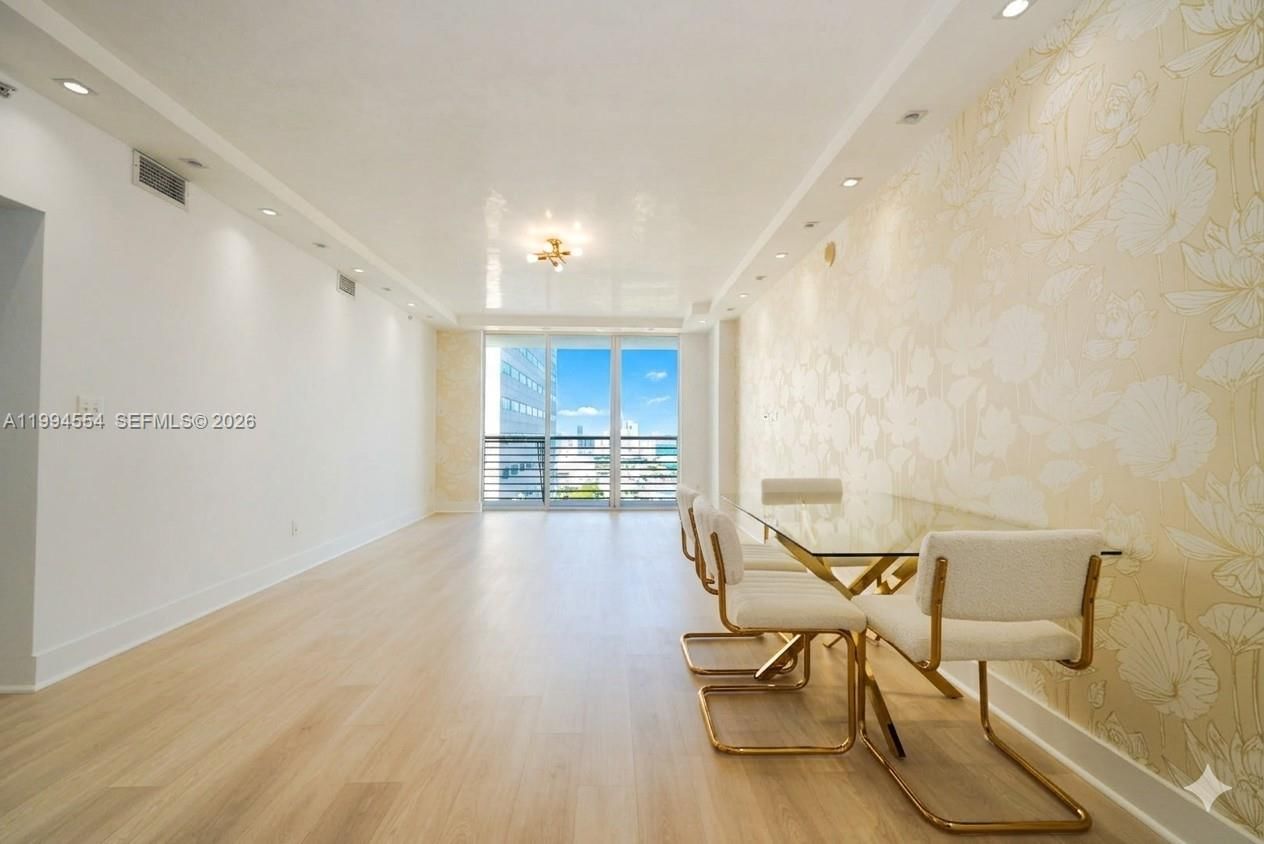 Real estate property located at 325 Biscayne Blvd #3314, Miami-dade, One Miami West Condo, Miami, FL