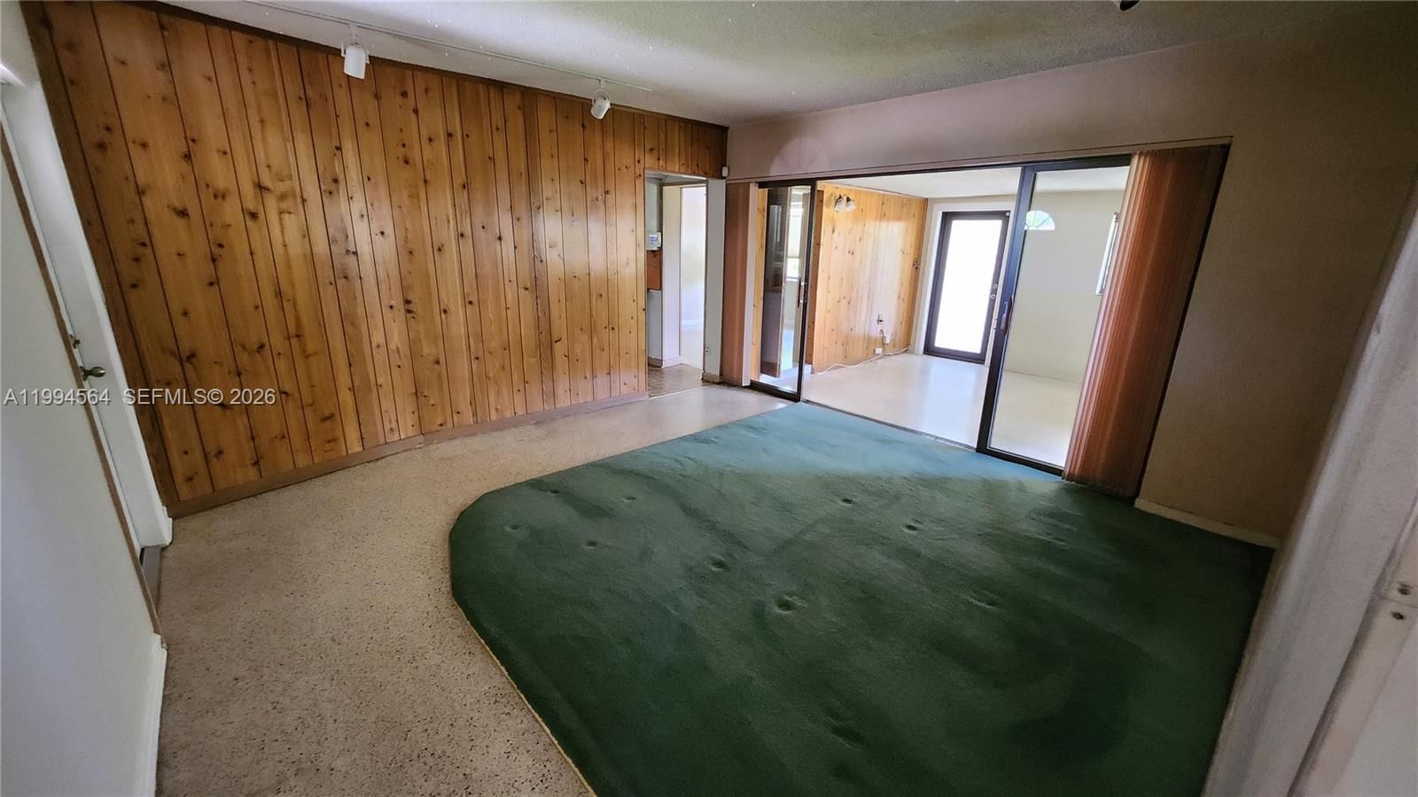 Real estate property located at 6241 110th St, Miami-dade, 4th Addn To Palm Springs, Hialeah, FL