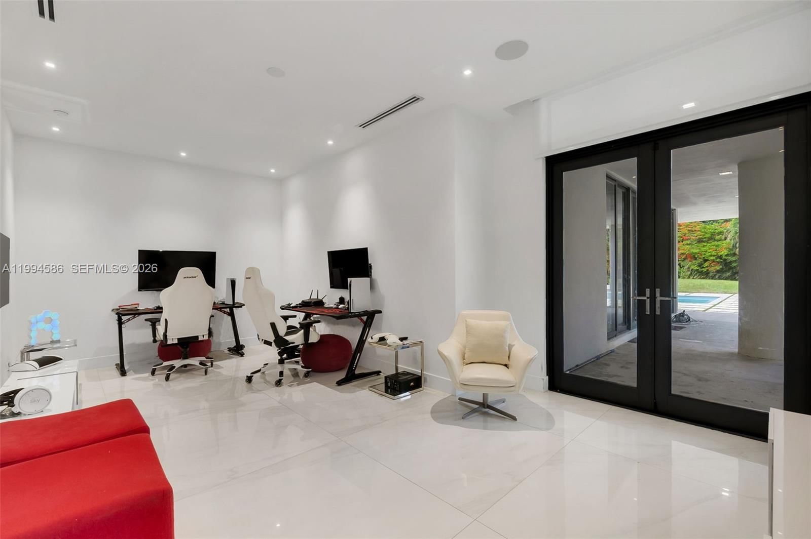 Real estate property located at 13441 Mustang Trl, Broward, Everglades Sugar & Land C, Southwest Ranches, FL