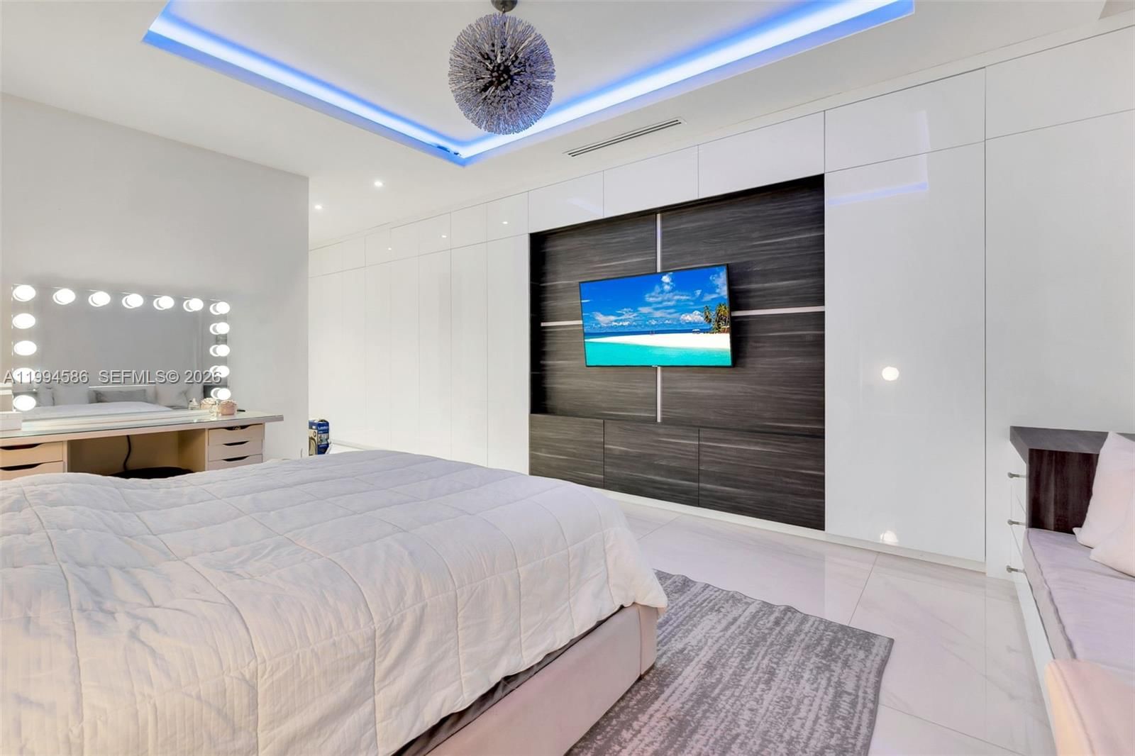 Real estate property located at 13441 Mustang Trl, Broward, Everglades Sugar & Land C, Southwest Ranches, FL