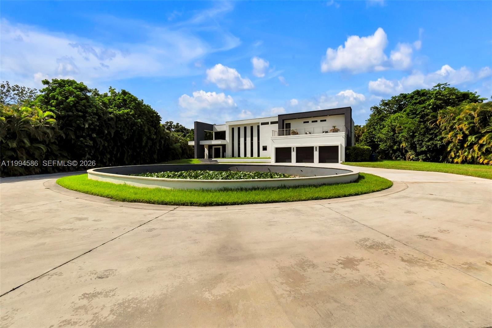 Real estate property located at 13441 Mustang Trl, Broward, Everglades Sugar & Land C, Southwest Ranches, FL