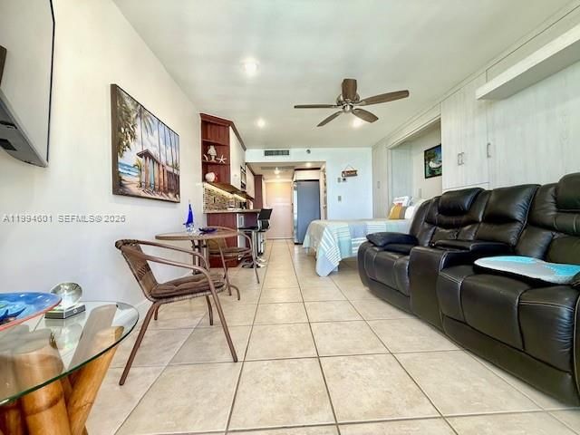 Real estate property located at 19201 COLLINS AVE #1147, Miami-dade, The Aventura Beach Club Co, Sunny Isles Beach, FL