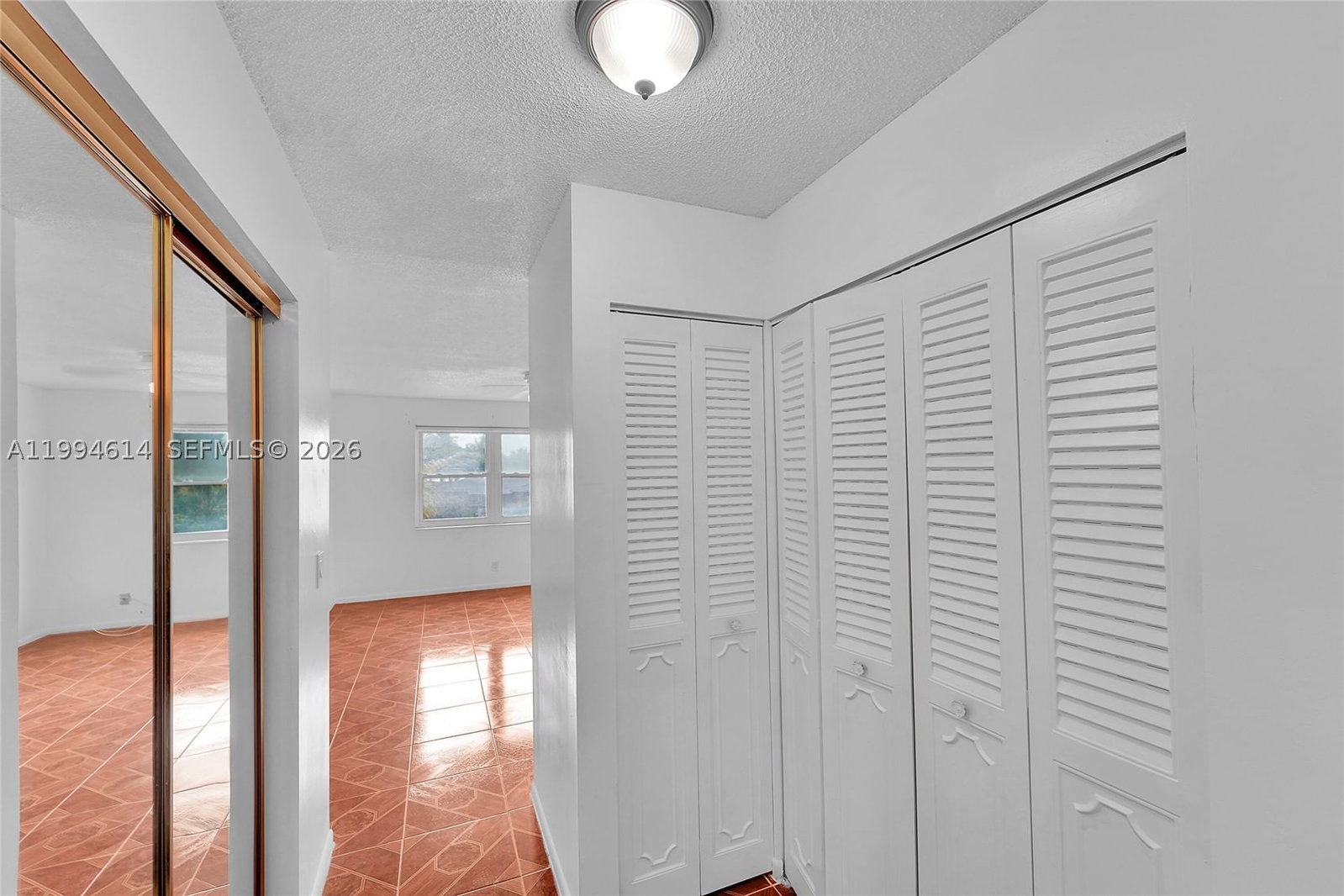 Real estate property located at 3090 46th Ave #212C, Broward, Lauderdale Oaks Condo Xix, Lauderdale Lakes, FL