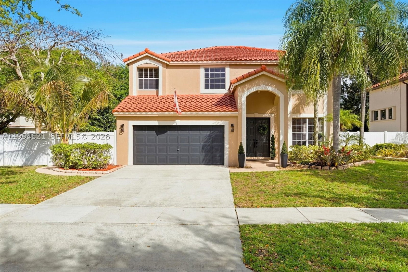 Real estate property located at 5821 62nd St, Broward, Countrys Point, Parkland, FL