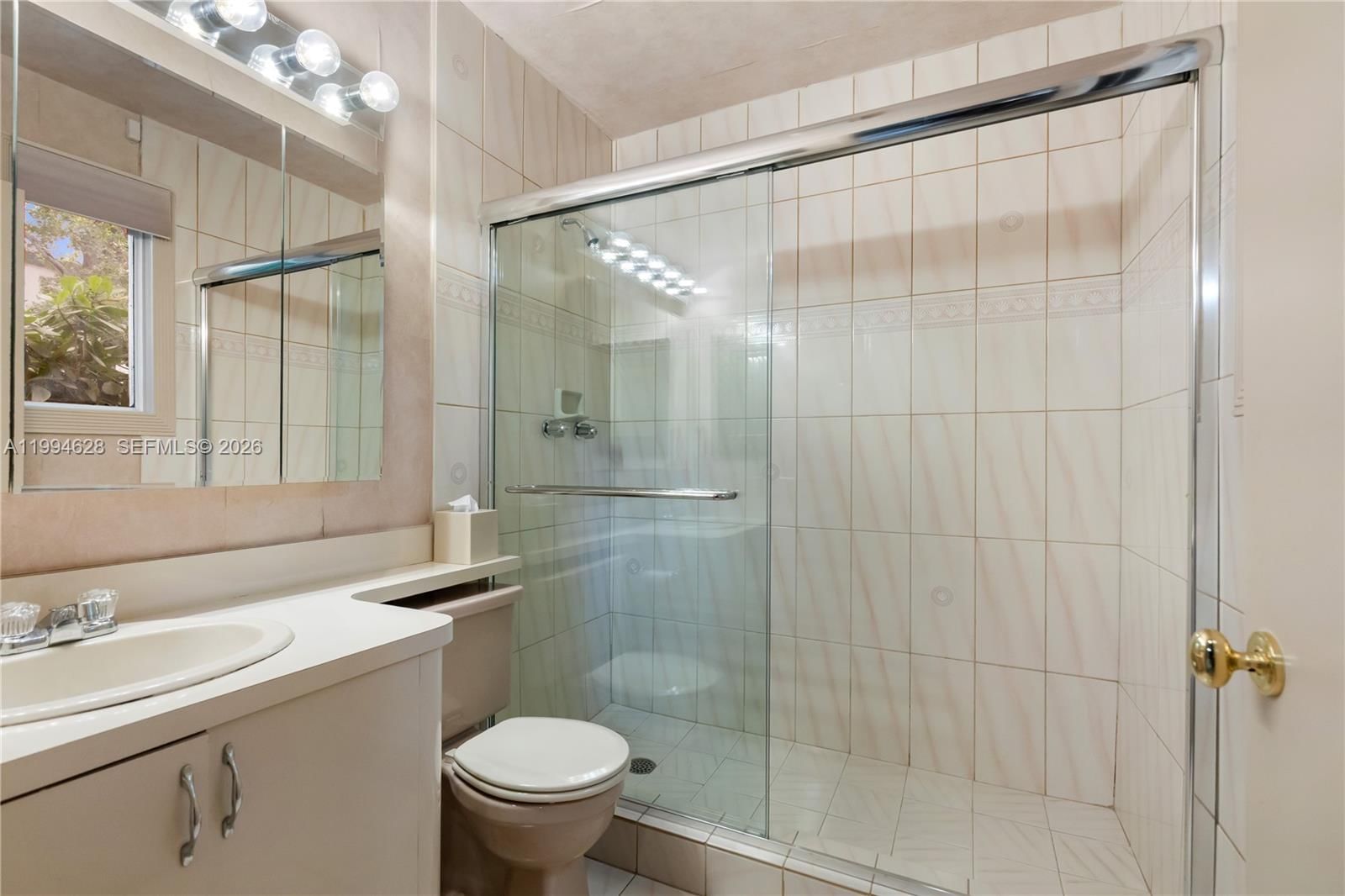 Real estate property located at 20251 Oak Haven Cir, Miami-dade, Oak Haven Sub Sec 3, Miami, FL