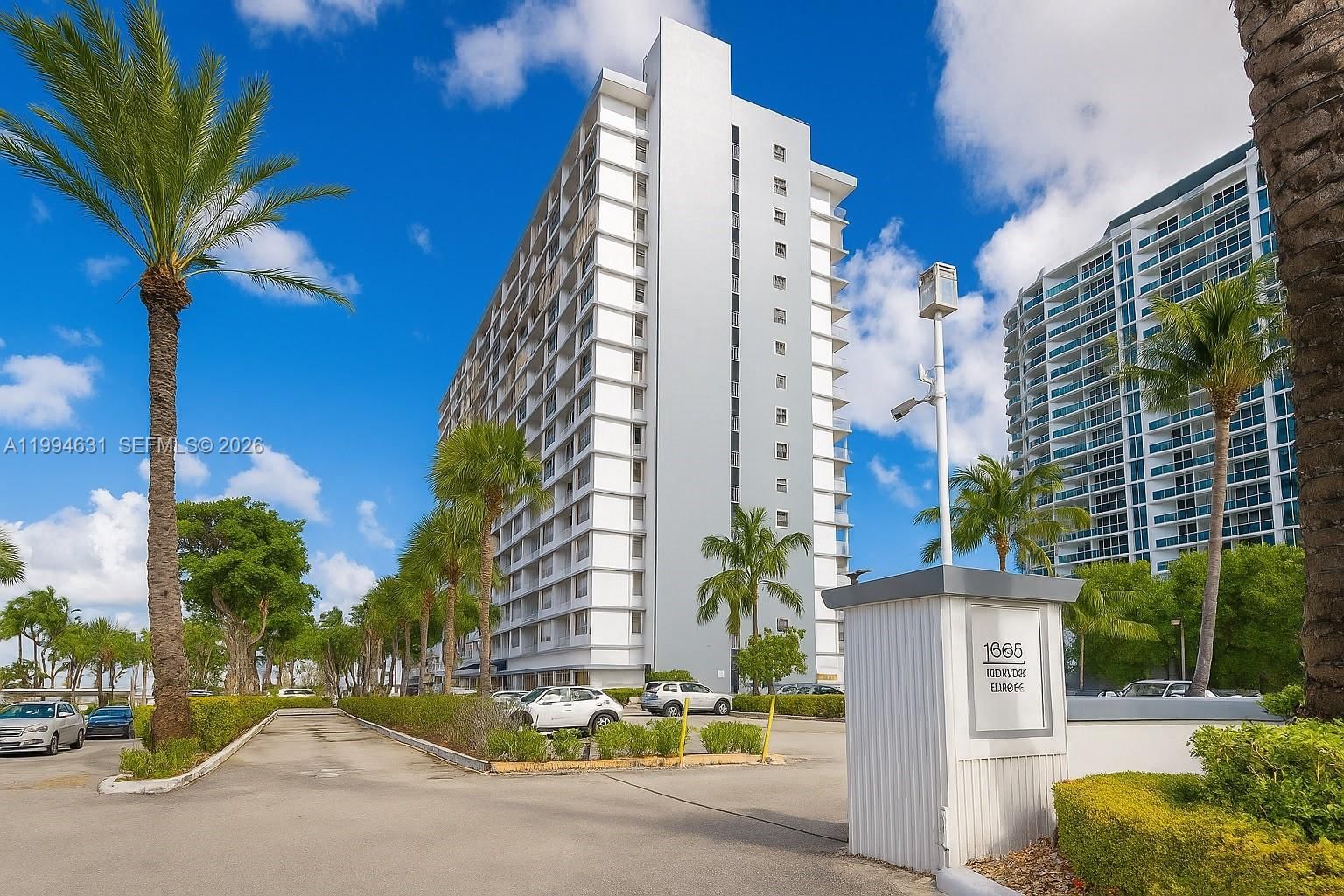 Real estate property located at 1865 79th St Cswy #15F, Miami-dade, Kennedy House Condo, North Bay Village, FL