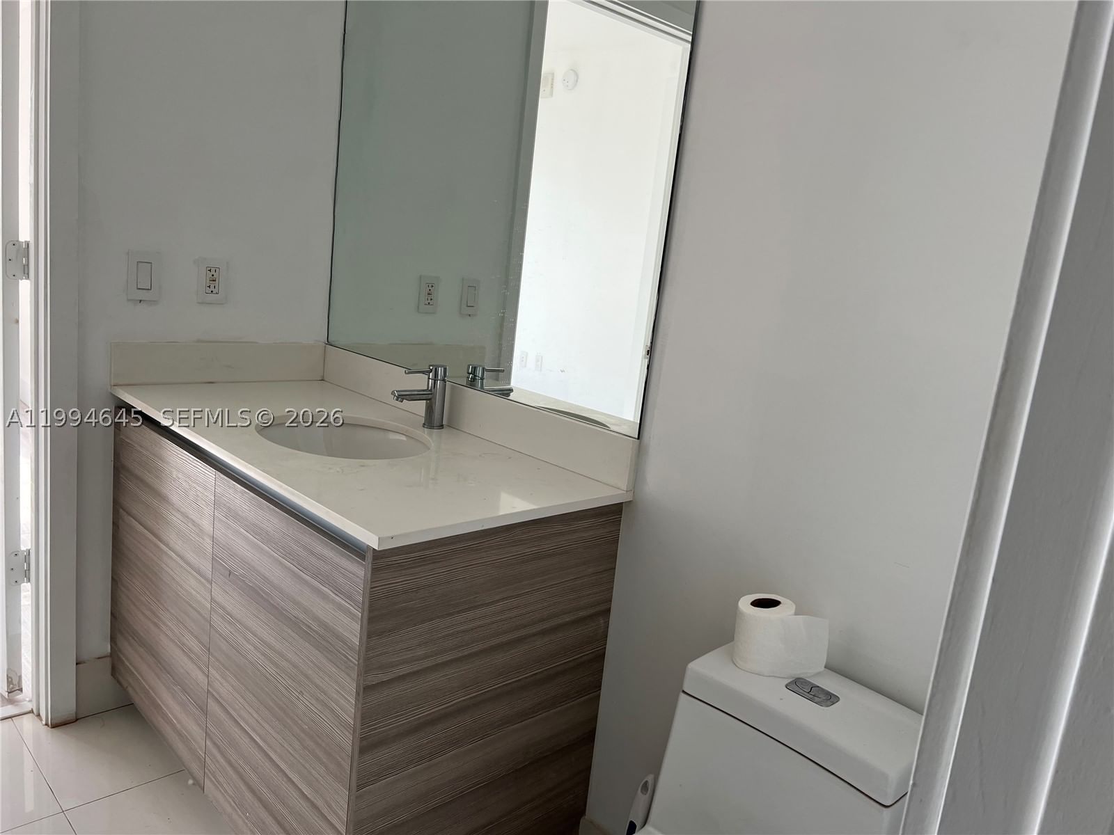 Real estate property located at 121 34th St #1207, Miami-dade, 3401 Midtown Condo, Miami, FL