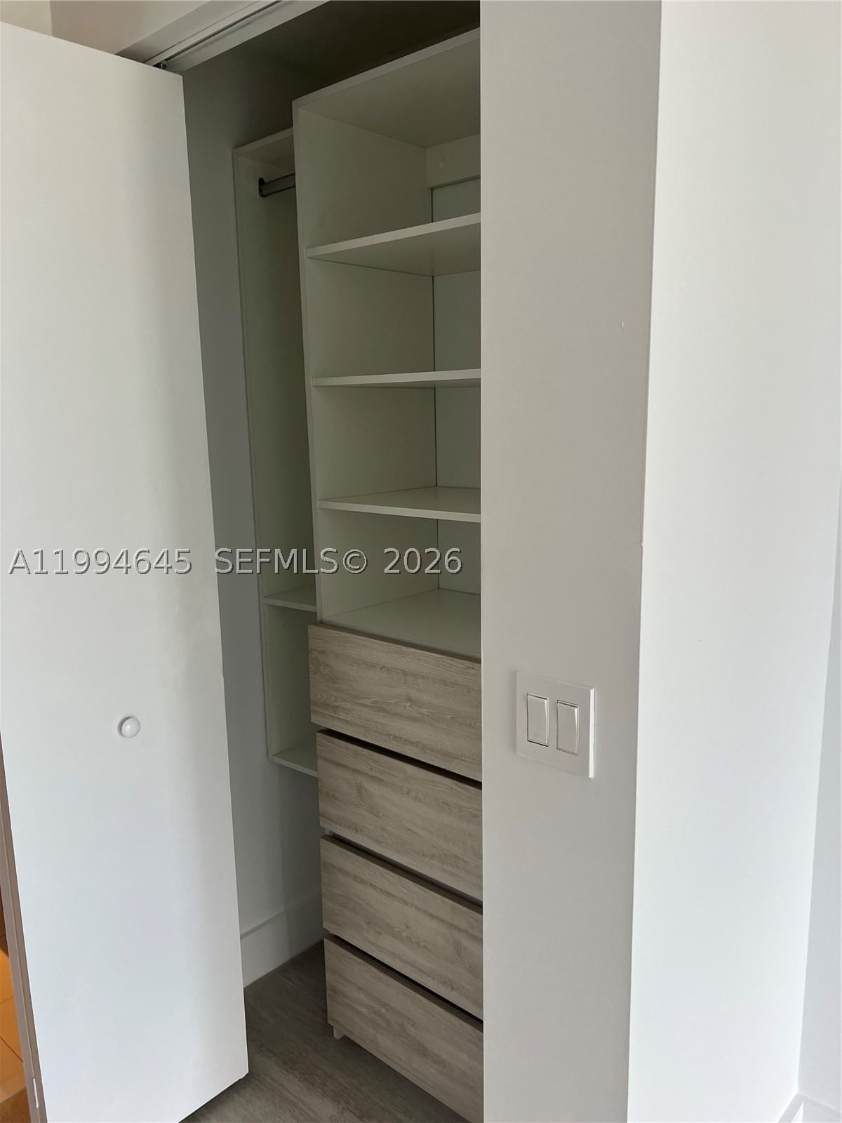 Real estate property located at 121 34th St #1207, Miami-dade, 3401 Midtown Condo, Miami, FL