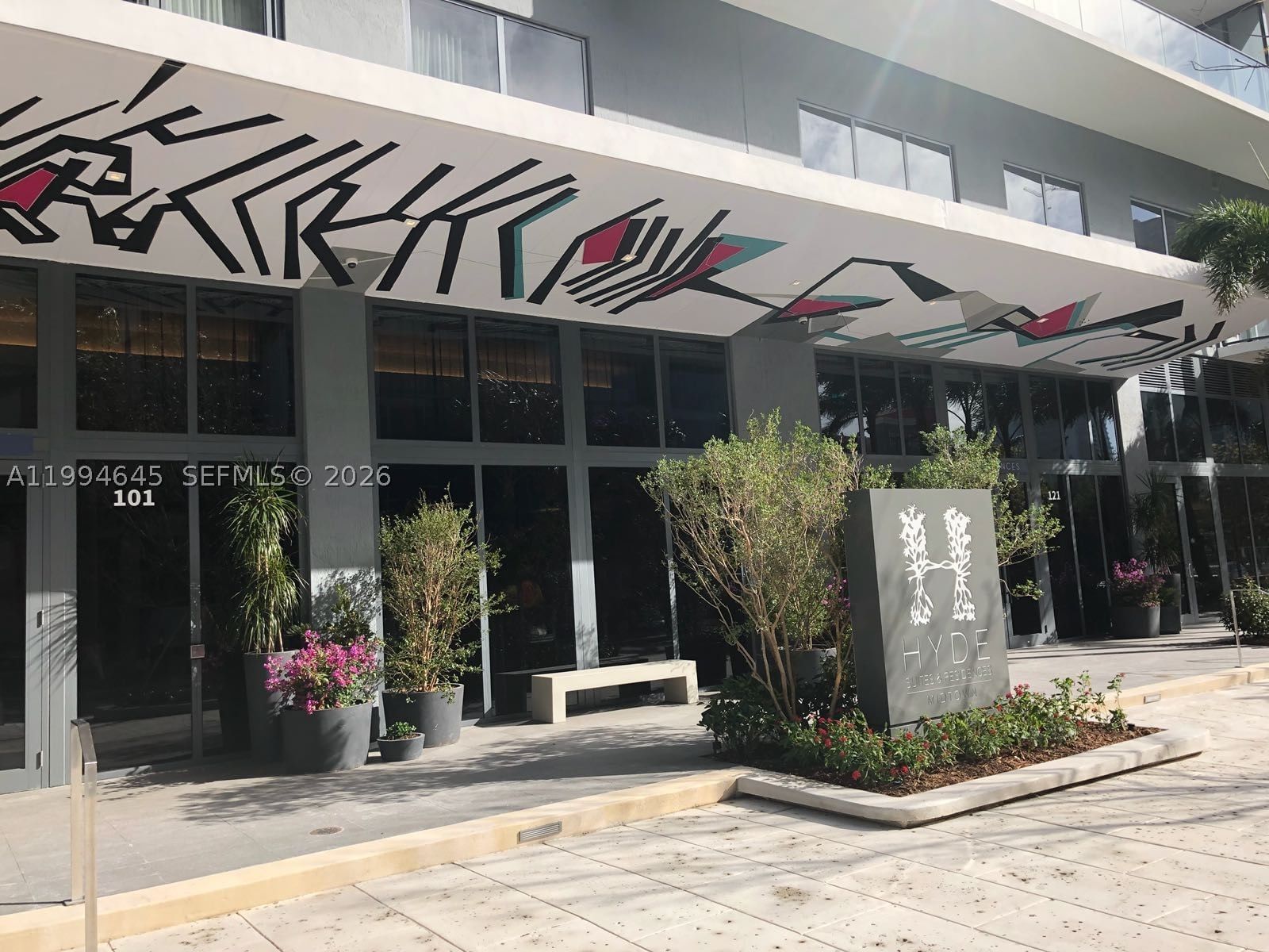 Real estate property located at 121 34th St #1207, Miami-dade, 3401 Midtown Condo, Miami, FL