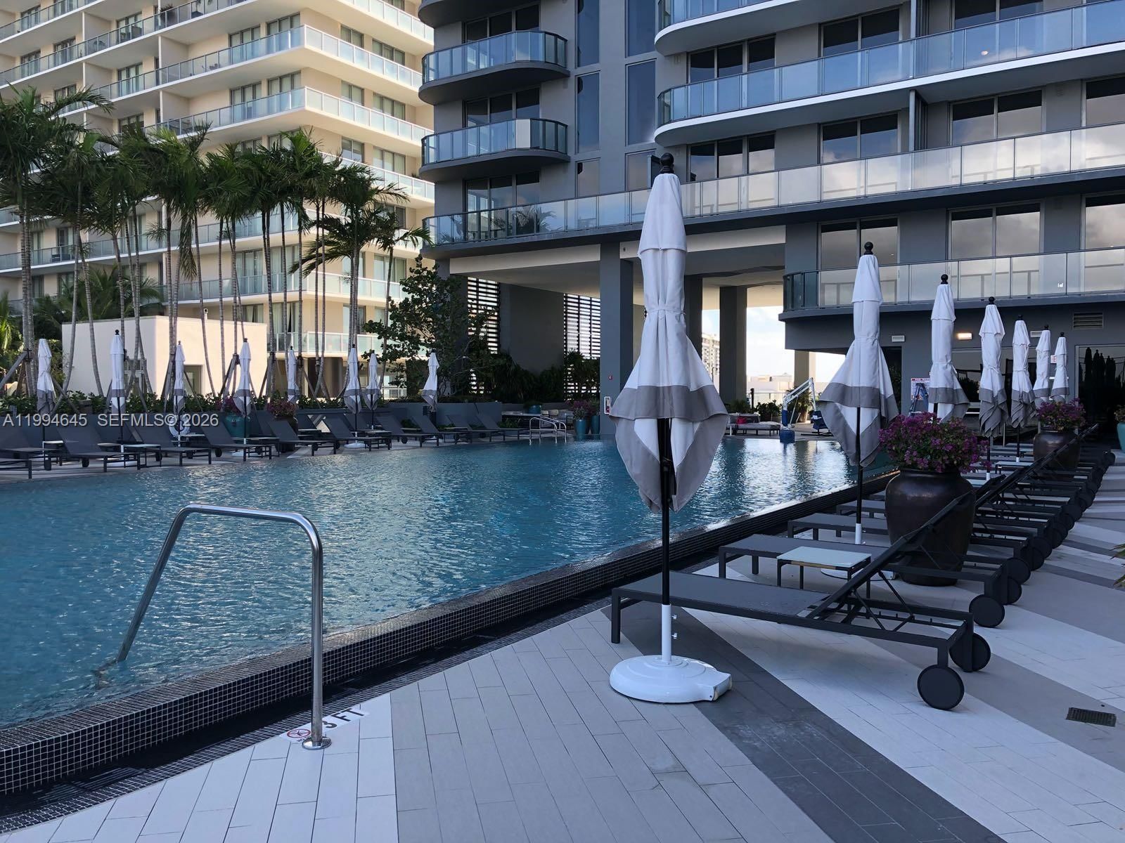 Real estate property located at 121 34th St #1207, Miami-dade, 3401 Midtown Condo, Miami, FL
