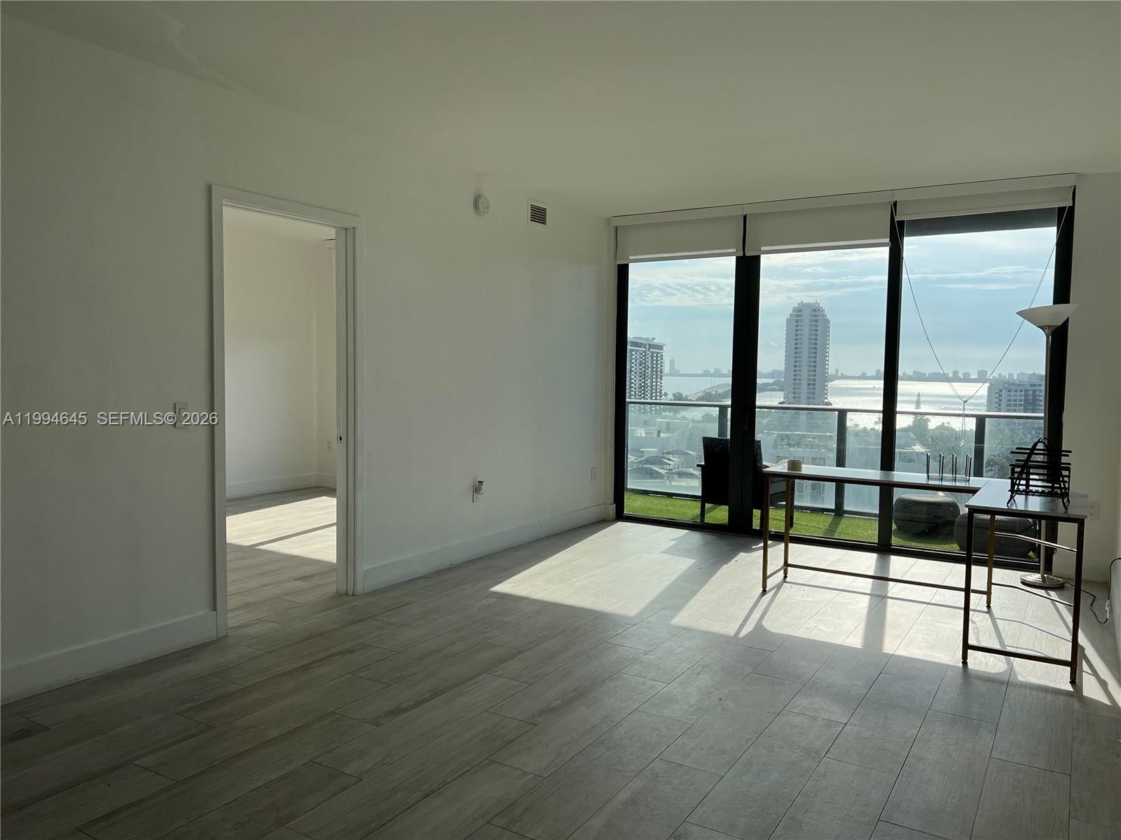 Real estate property located at 121 34th St #1207, Miami-dade, 3401 Midtown Condo, Miami, FL