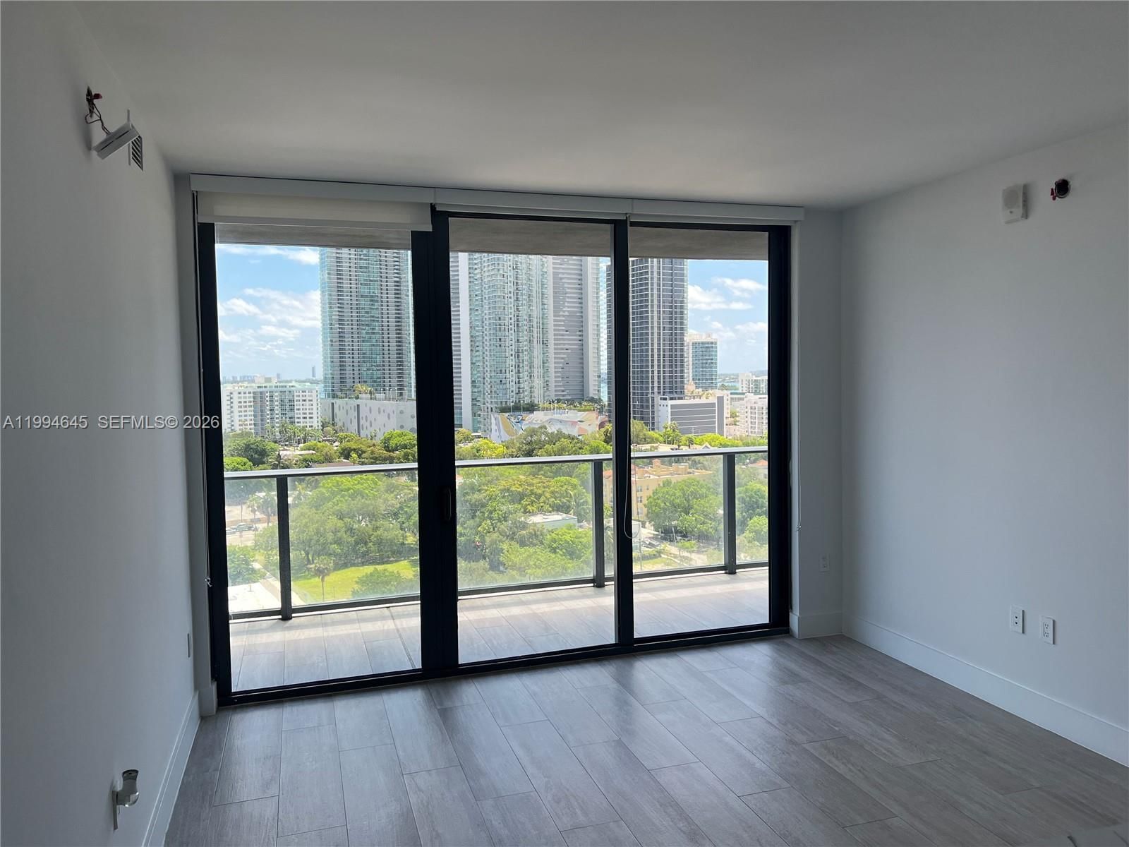 Real estate property located at 121 34th St #1207, Miami-dade, 3401 Midtown Condo, Miami, FL