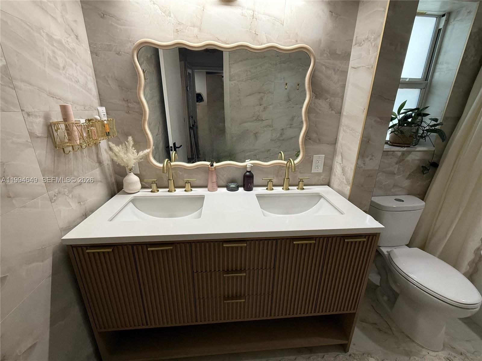 Real estate property located at 1519 Drexel Ave #200, Miami-dade, Drexel 15 Condo, Miami Beach, FL