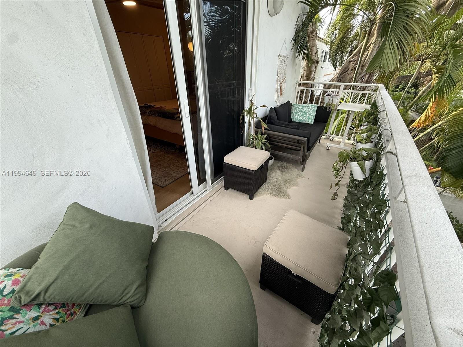 Real estate property located at 1519 Drexel Ave #200, Miami-dade, Drexel 15 Condo, Miami Beach, FL