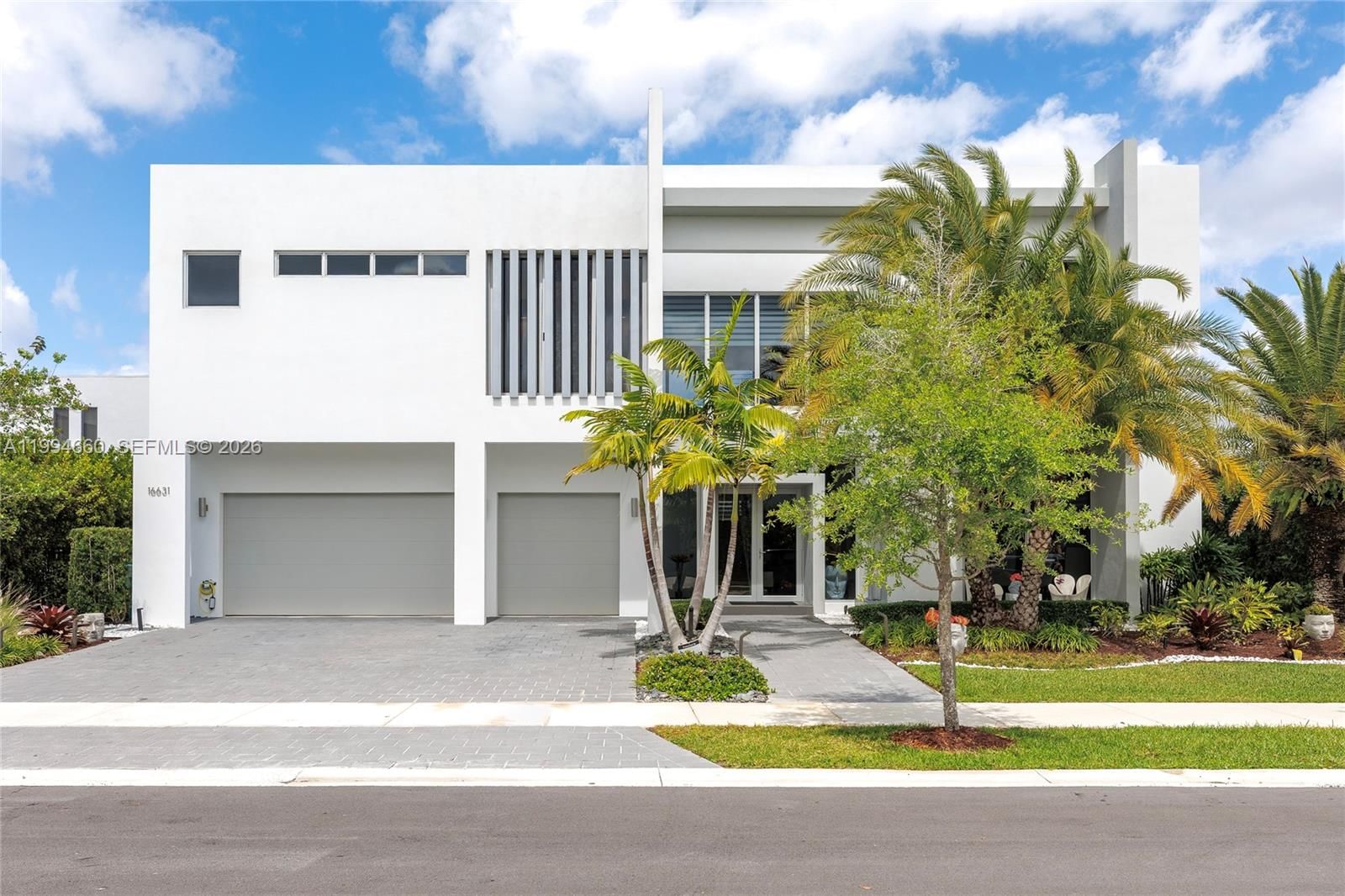 Real estate property located at 16631 Sunset Way, Broward, Botaniko At Weston, Weston, FL