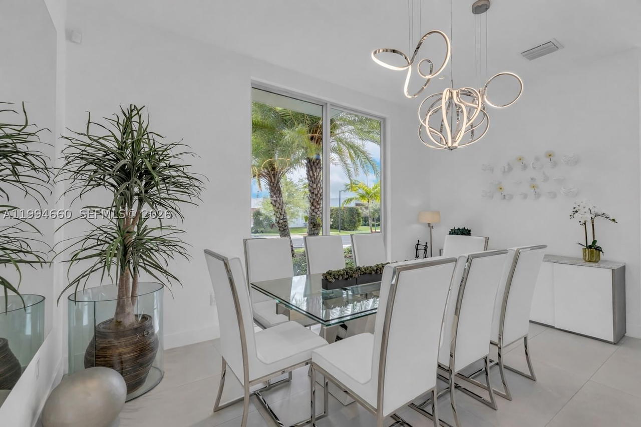 Real estate property located at 16631 Sunset Way, Broward, Botaniko At Weston, Weston, FL