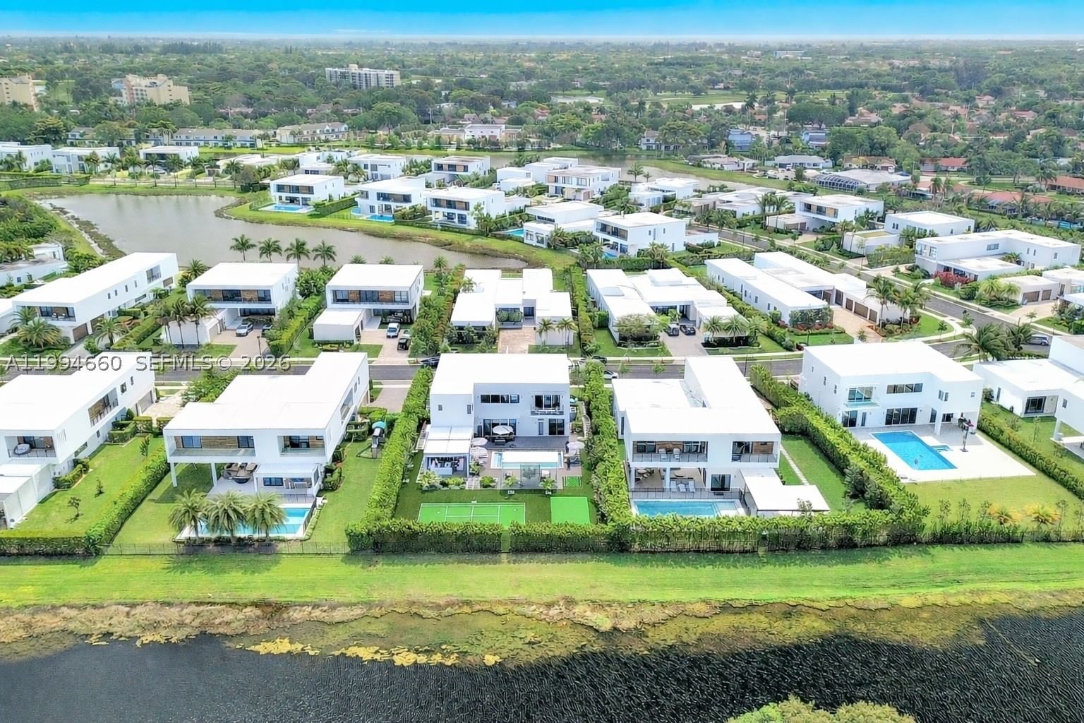 Real estate property located at 16631 Sunset Way, Broward, Botaniko At Weston, Weston, FL