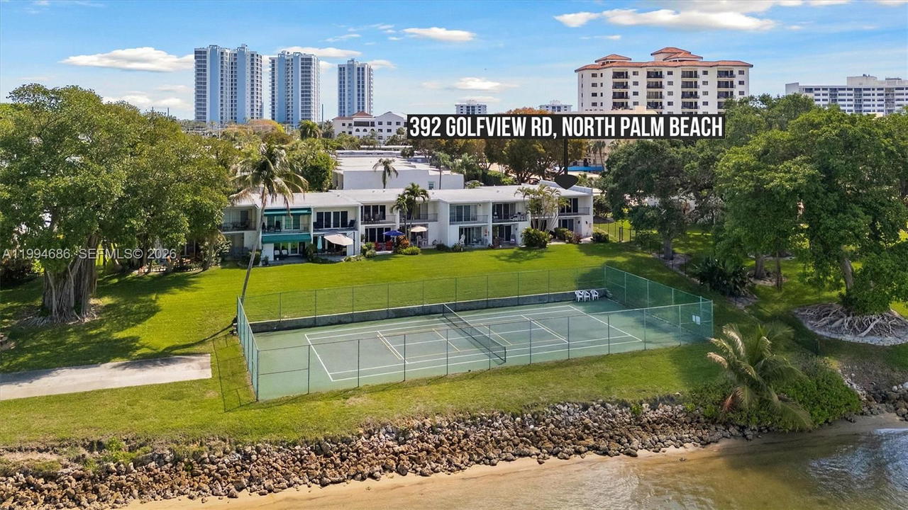 Real estate property located at 392 Golfview Rd A, Palm Beach, Royale Harbour Condo Or 2, North Palm Beach, FL