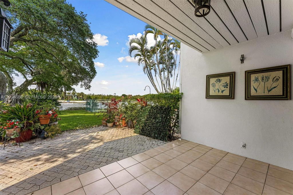 Real estate property located at 392 Golfview Rd A, Palm Beach, Royale Harbour Condo Or 2, North Palm Beach, FL