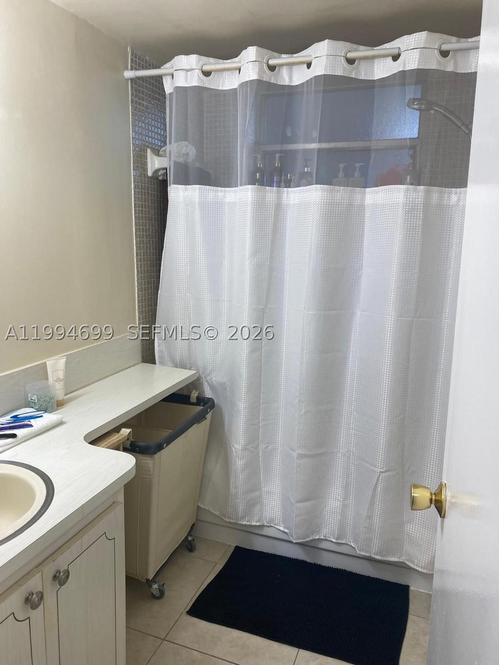 Real estate property located at 1700 191st St #304, Miami-dade, Jade Winds Grp Easter Lil, Miami, FL