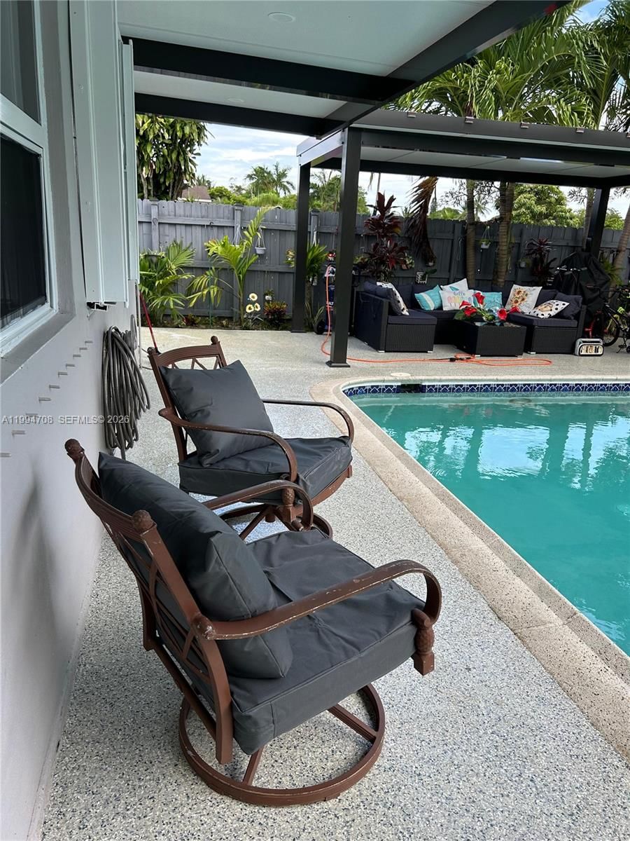 Real estate property located at 6582 1st St, Broward, Oriole Margate Sec 1, Margate, FL