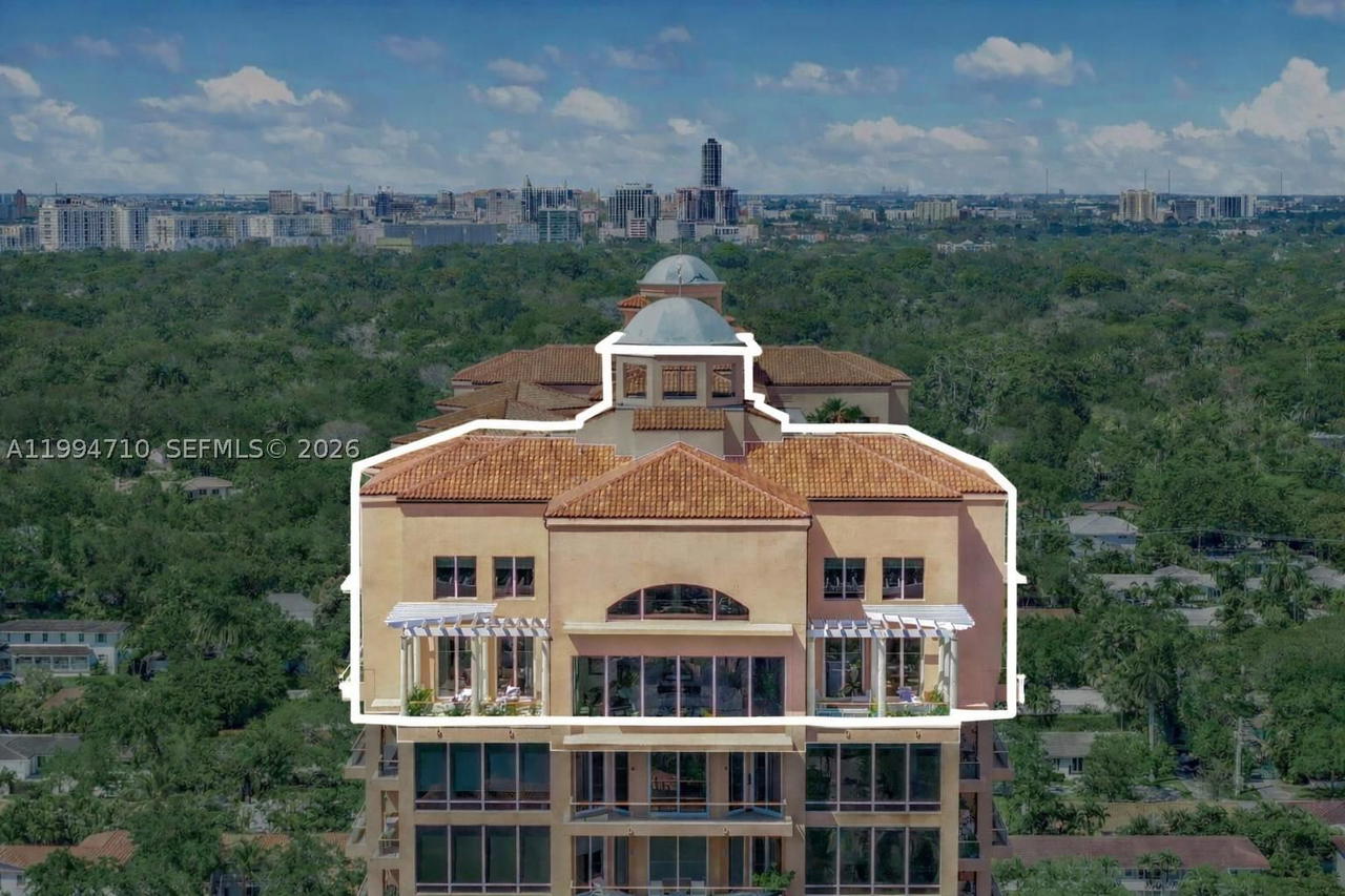 Real estate property located at 60 Edgewater Dr TS-A, Miami-dade, The Gables Condo, Coral Gables, FL