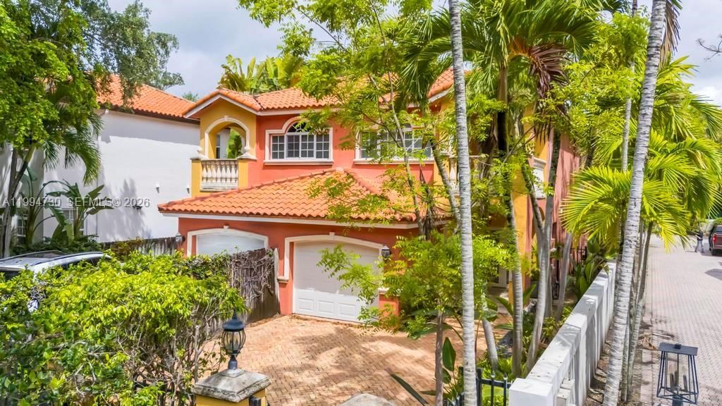 Real estate property located at 2841 Day Ave #2841, Miami-dade, Cornelia M Day Sub, Miami, FL