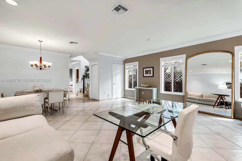 Real estate property located at 2841 Day Ave #2841, Miami-dade, Cornelia M Day Sub, Miami, FL