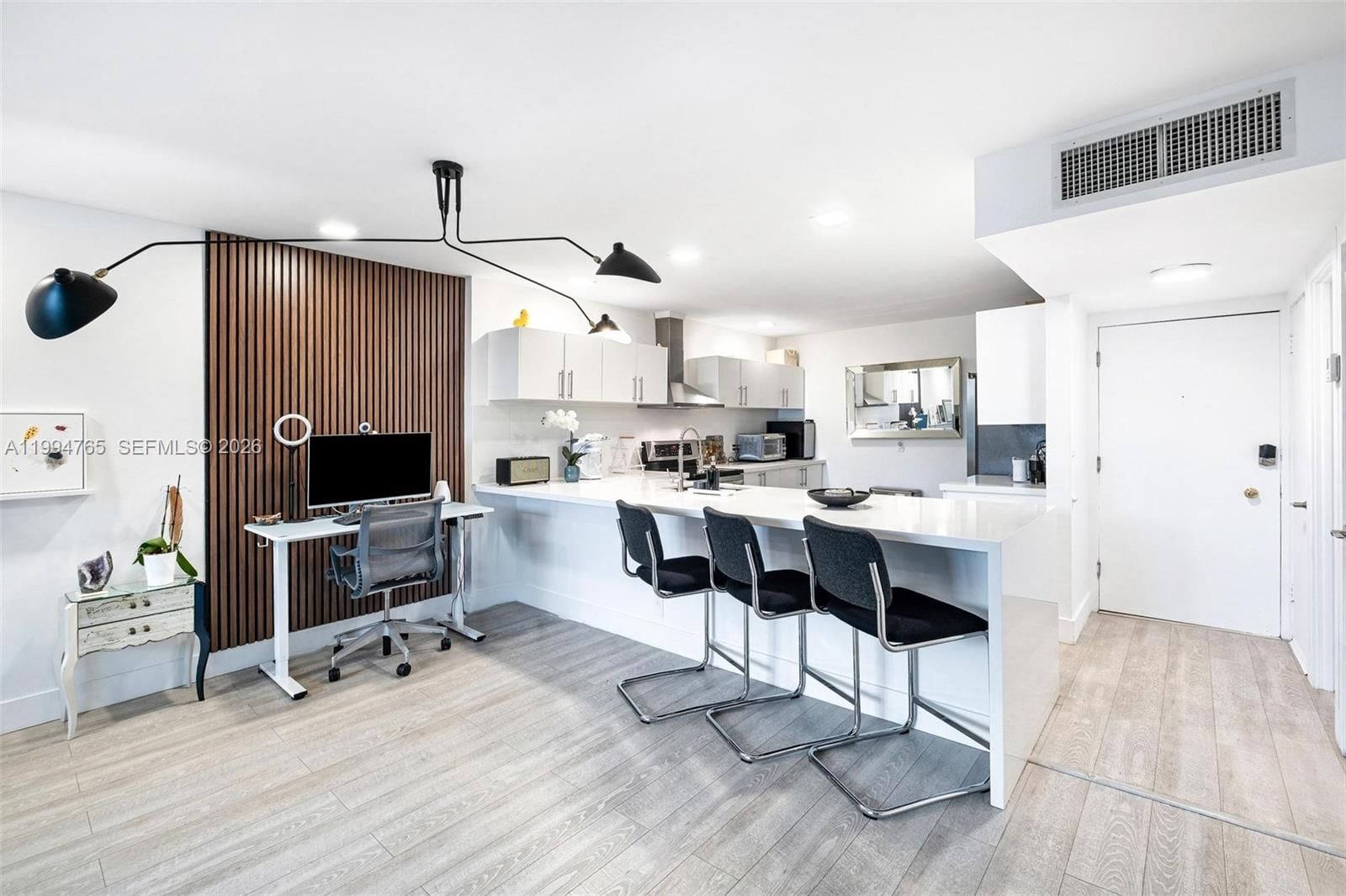 Real estate property located at 5 Island Ave LF, Miami-dade, Island Terrace Condo, Miami Beach, FL