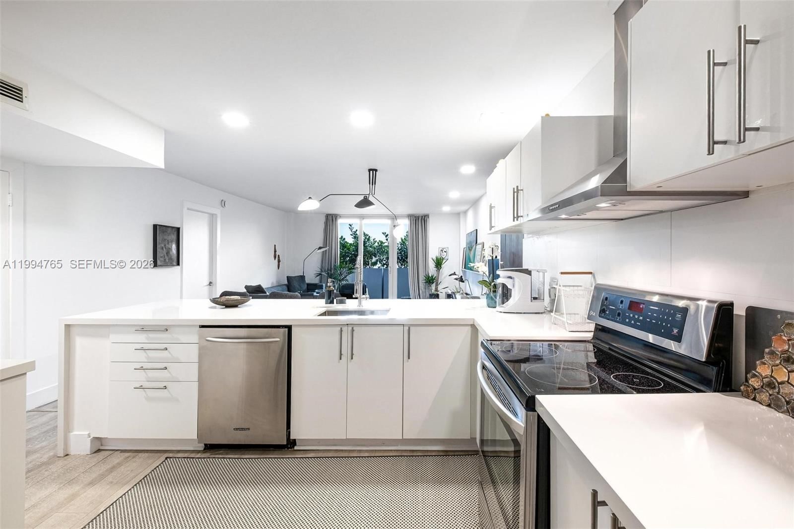 Real estate property located at 5 Island Ave LF, Miami-dade, Island Terrace Condo, Miami Beach, FL