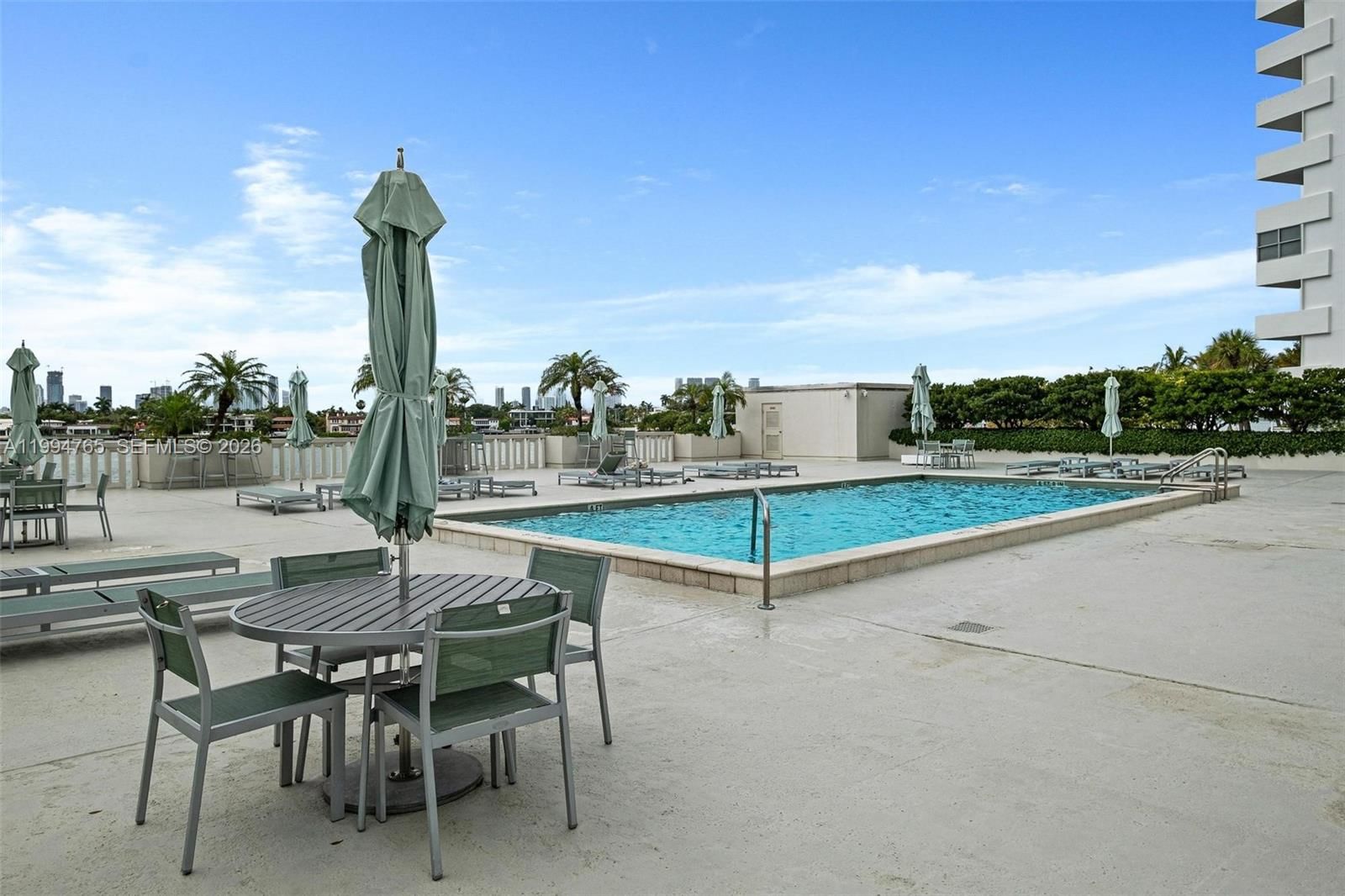Real estate property located at 5 Island Ave LF, Miami-dade, Island Terrace Condo, Miami Beach, FL