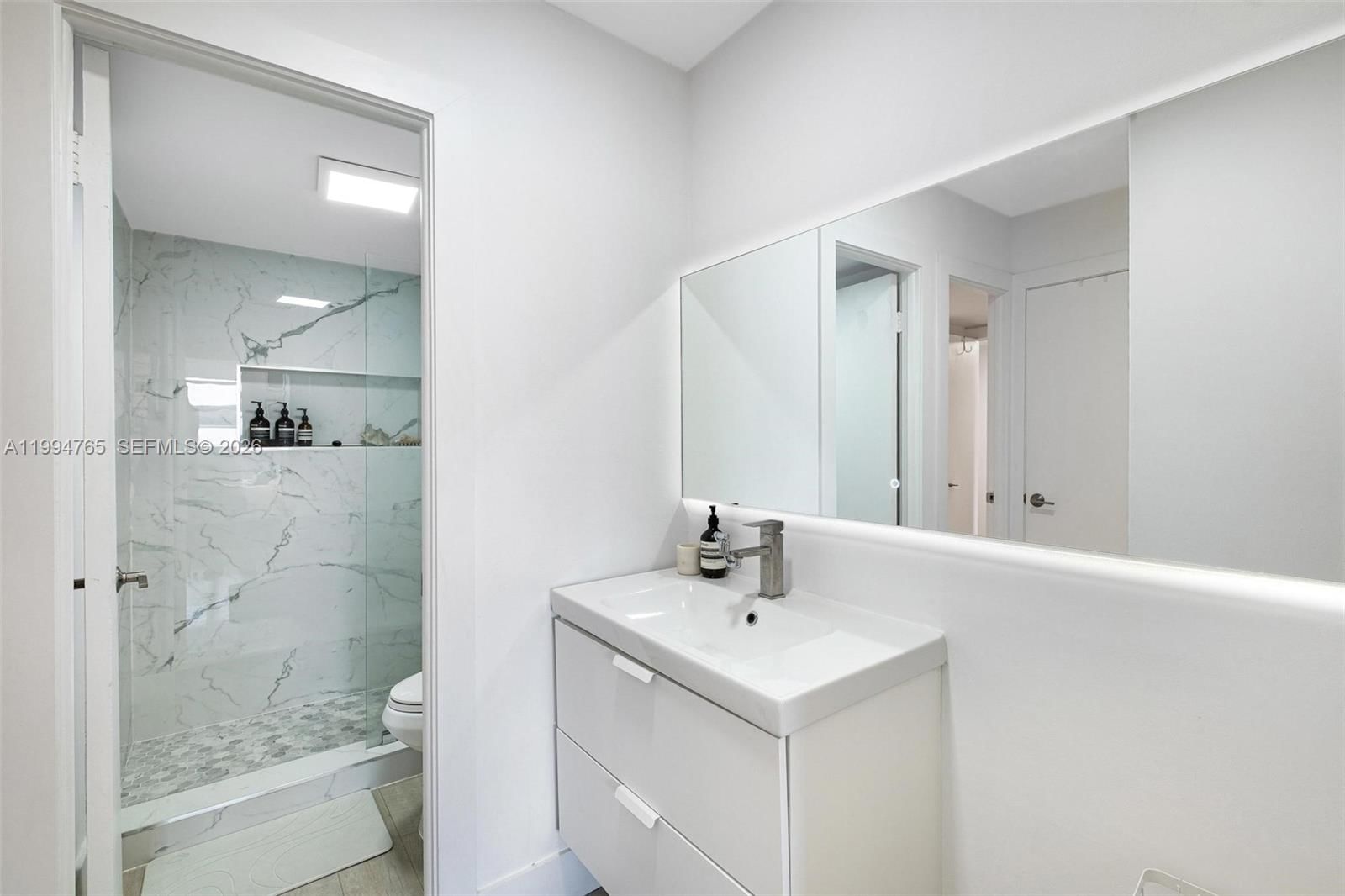 Real estate property located at 5 Island Ave LF, Miami-dade, Island Terrace Condo, Miami Beach, FL