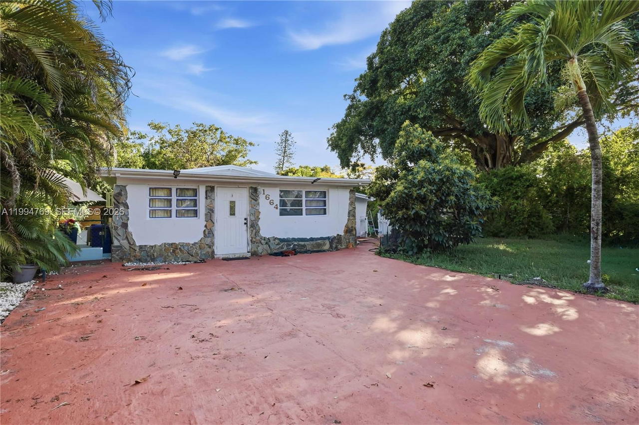 Real estate property located at 1664 179th St, Miami-dade, Beach Park Sub, North Miami Beach, FL