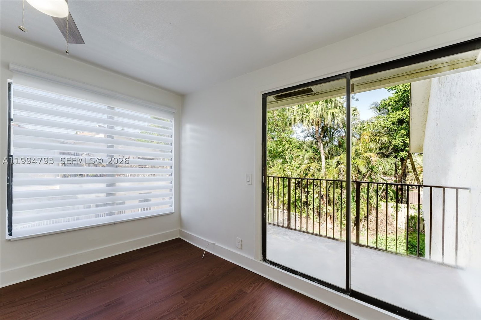 Real estate property located at 2570 Coral Springs Dr #2570, Broward, Palm Springs Village Cond, Coral Springs, FL