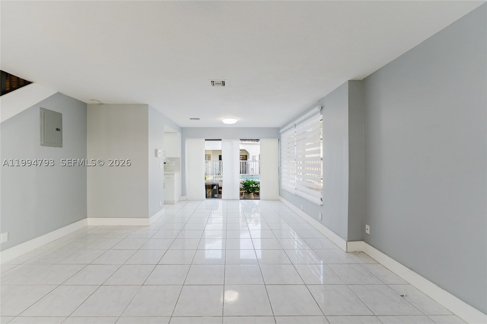 Real estate property located at 2570 Coral Springs Dr #2570, Broward, Palm Springs Village Cond, Coral Springs, FL