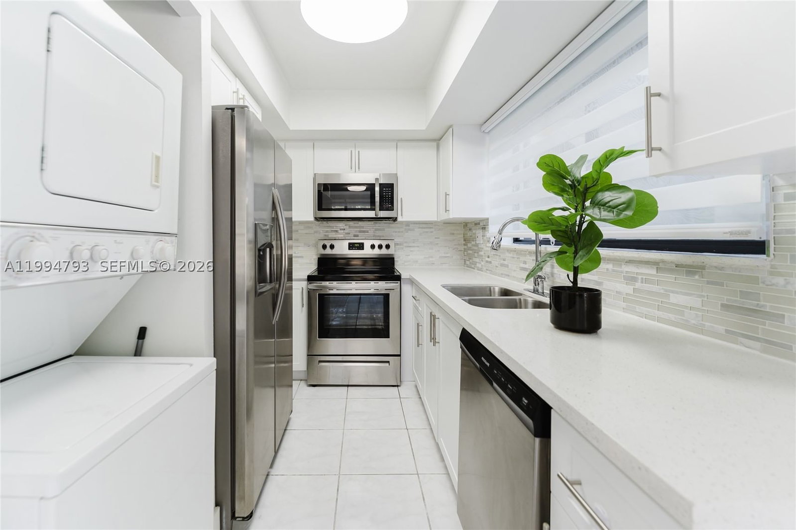 Real estate property located at 2570 Coral Springs Dr #2570, Broward, Palm Springs Village Cond, Coral Springs, FL