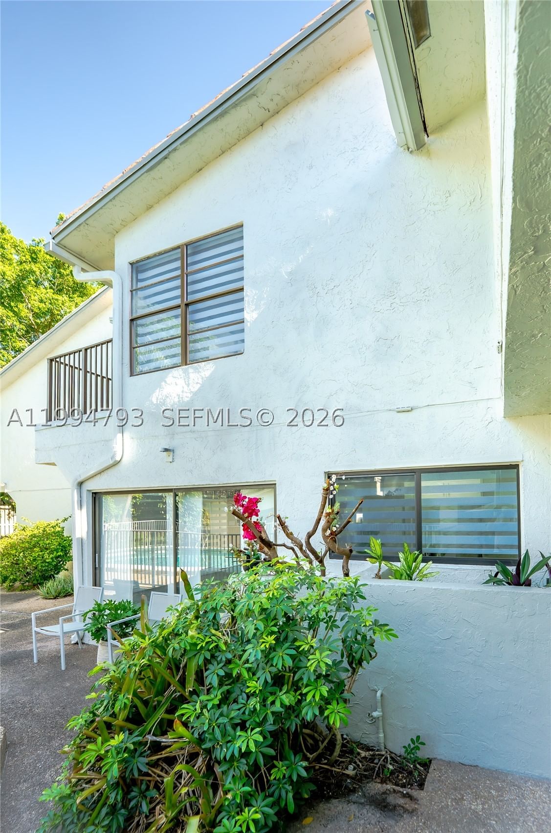 Real estate property located at 2570 Coral Springs Dr #2570, Broward, Palm Springs Village Cond, Coral Springs, FL